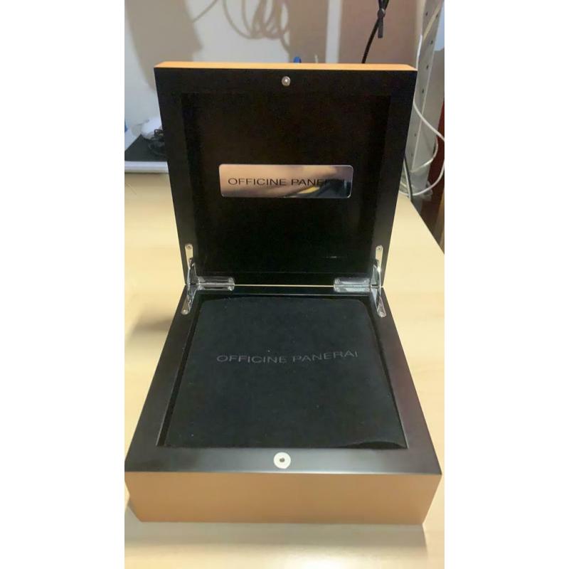 Boîte / Box Montre Panerai 100% original comme neuve