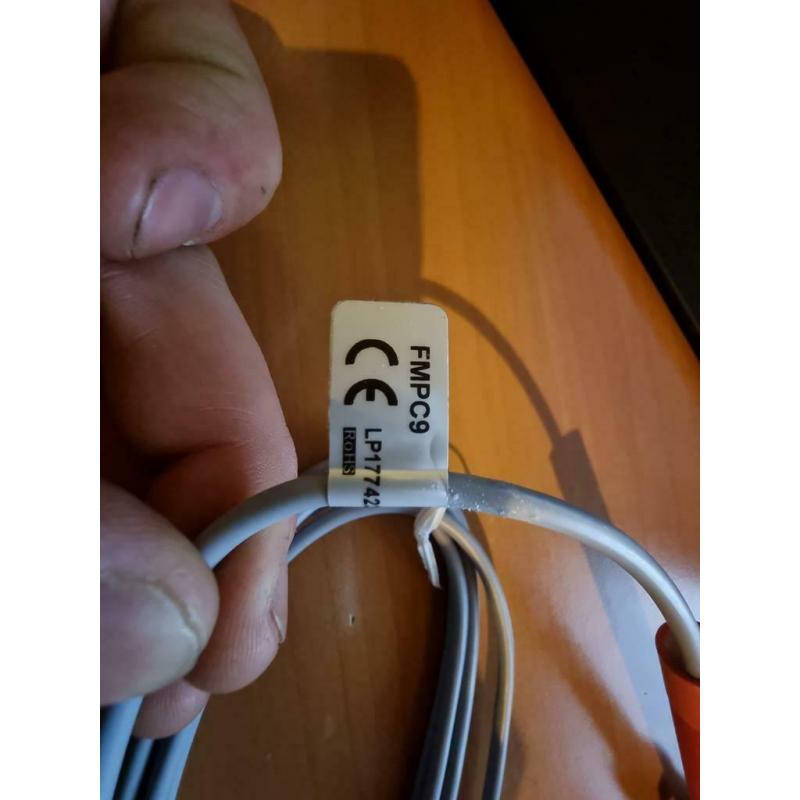 2 sensoren carlo gavazzi