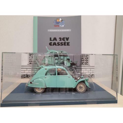 Voiture Tintin 1/24 : La 2 CV cassée
