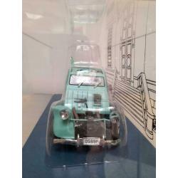 Voiture Tintin 1/24 : La 2 CV cassée