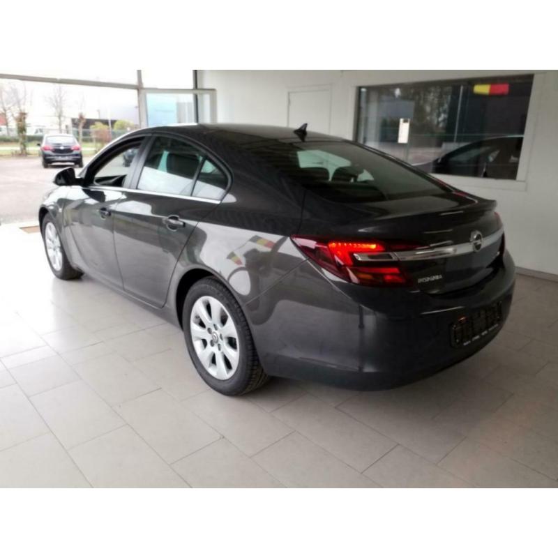 Opel insignia eco diesel bj 2015 slechts 17800km super mooi