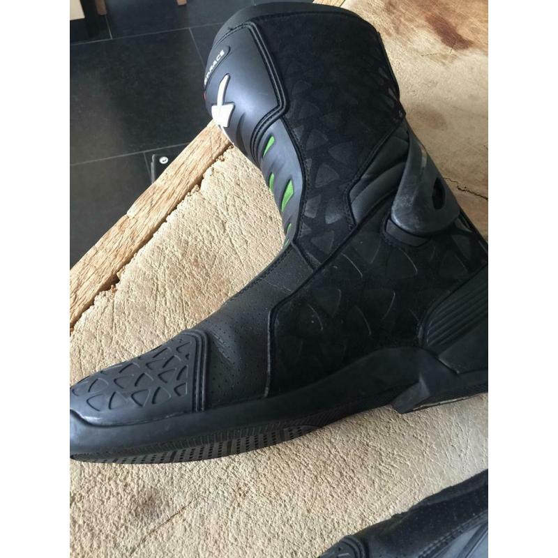 Bottes moto route TCX