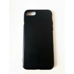 iPhone 8 64 Go avec 2 coques et tous les accessoires