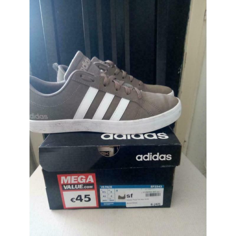 Basket adidas