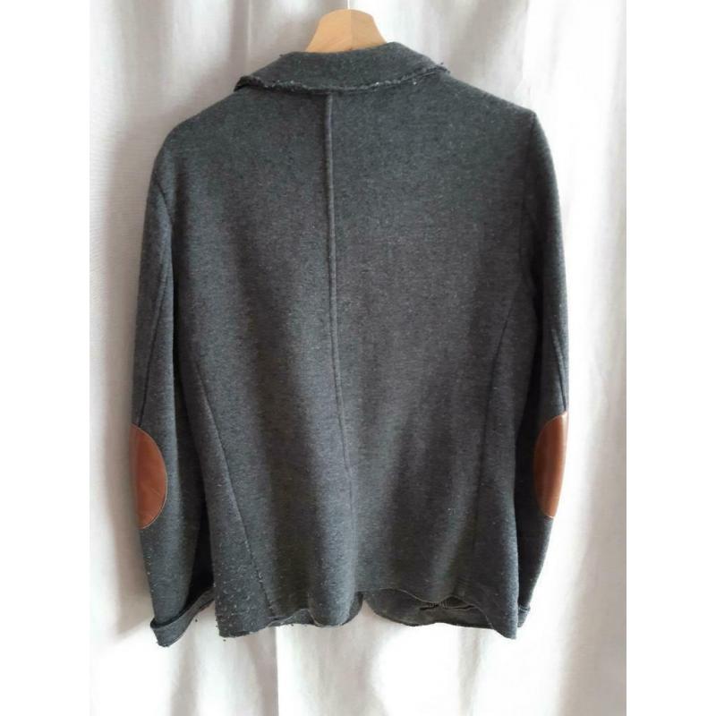 Superbe veste en lainage gris foncé. WE.