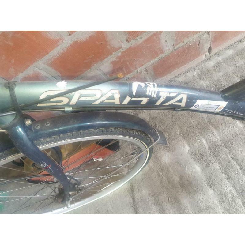 Mannen en dames fiets