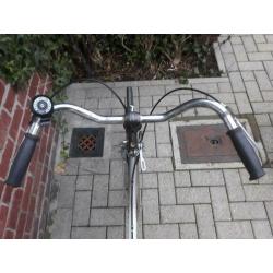 Vélo femme Mbk avec 12 vitesses en bon état