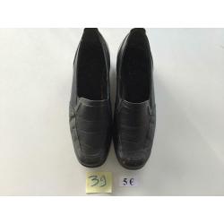 4 paar dames schoenen maat 39 aan slechts 5 euro per paar