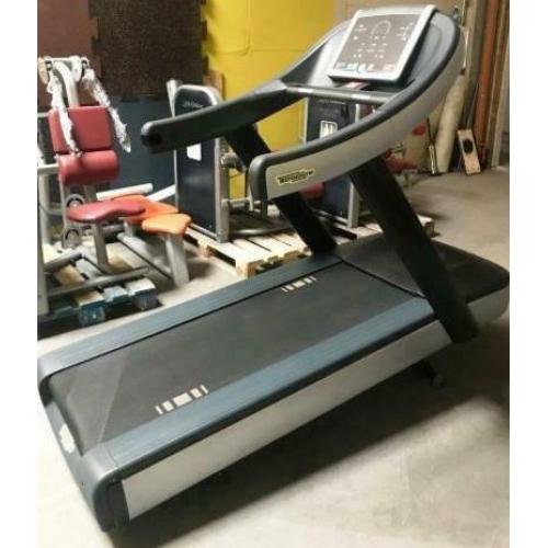 Technogym Run Now Excite+ LED Loopband | Life Fitness