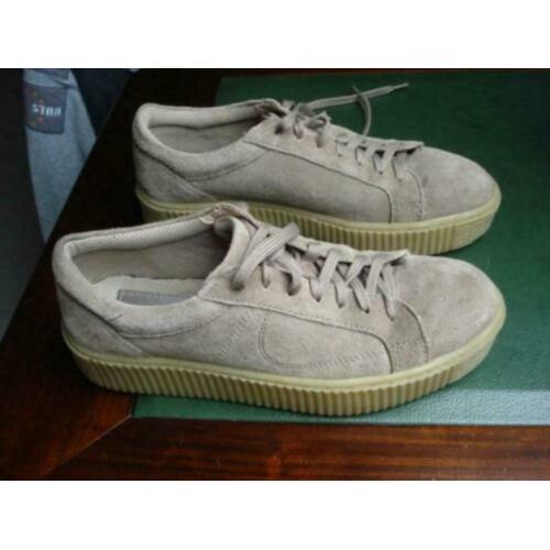 Schoenen, jongens/heren. mt 39