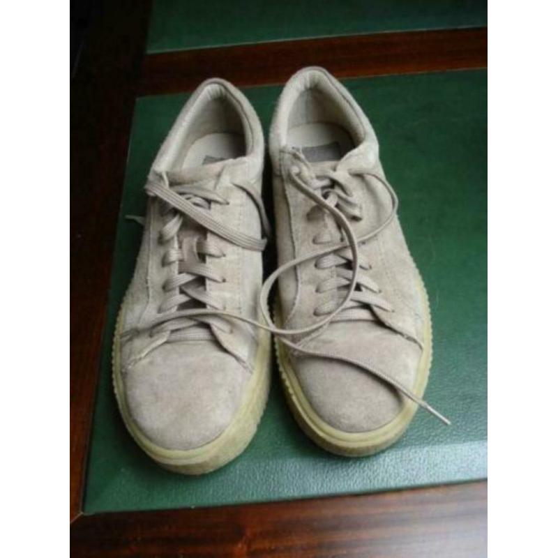 Schoenen, jongens/heren. mt 39