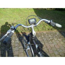 electrische damesfiets in zeer goede staat