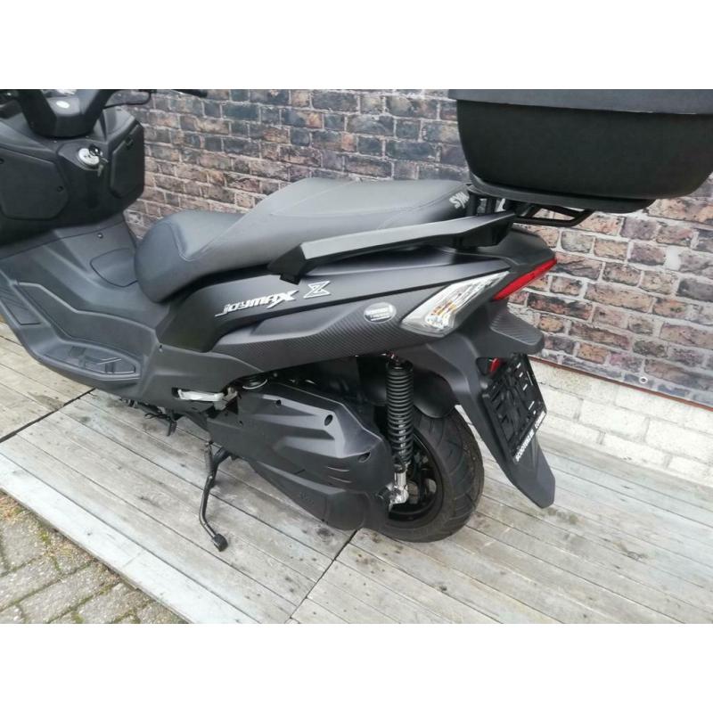 SYM Joymax 125 Z - 2019 - 6925Km - Nieuwstaat.