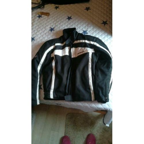 veste motard féminine