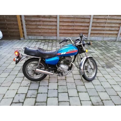 Honda cm 125cc 1981
