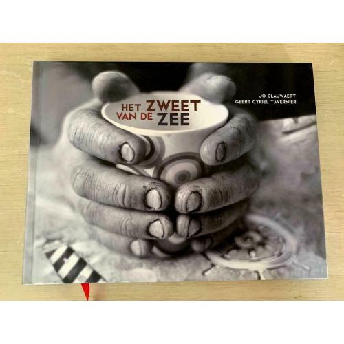 Prachtig fotoboek. Het zweet van de zee.