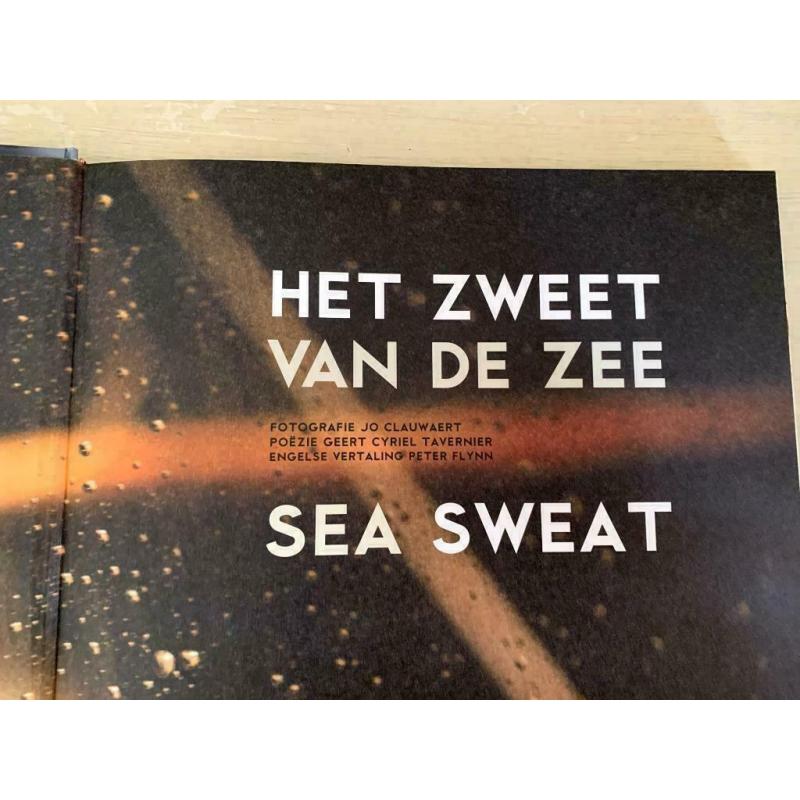 Prachtig fotoboek. Het zweet van de zee.