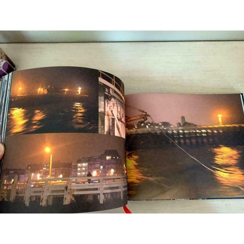 Prachtig fotoboek. Het zweet van de zee.