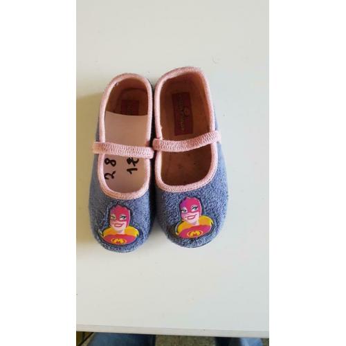 Meisjespantoffel Maat 33/30/28/26/25 vanaf 1€ stuk