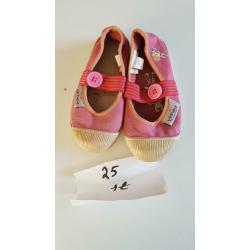 Meisjespantoffel Maat 33/30/28/26/25 vanaf 1€ stuk